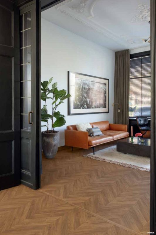 Sàn Gỗ Châu Âu QuickStep - Bỉ - Midnight Oak Brown 40 san go quickstep xuong ca