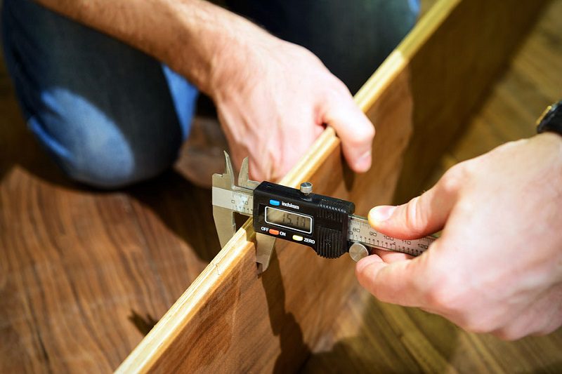 6 Tiêu Chuẩn Độ Dày Sàn Gỗ Bạn Cần Biết 2 Tiêu chuẩn độ dày của sàn gỗ tự nhiên là 15mm